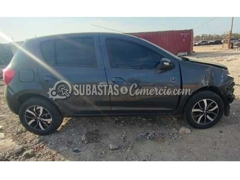Salvamento Renault Sandero - 2018 - 879 - Barranquilla